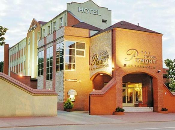 Hotel Piemont 파비아니체 외부 사진